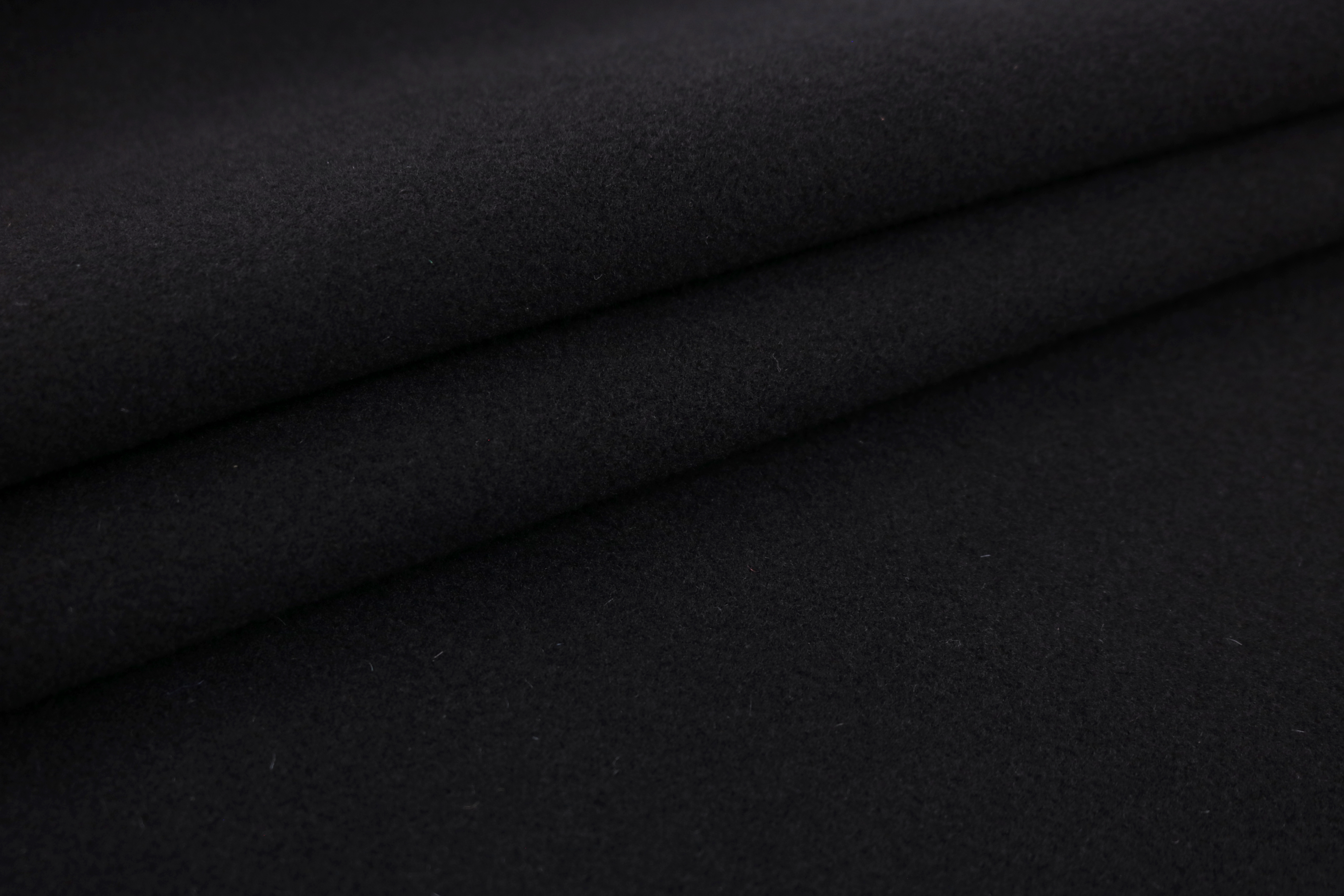 A 242301 (Black)