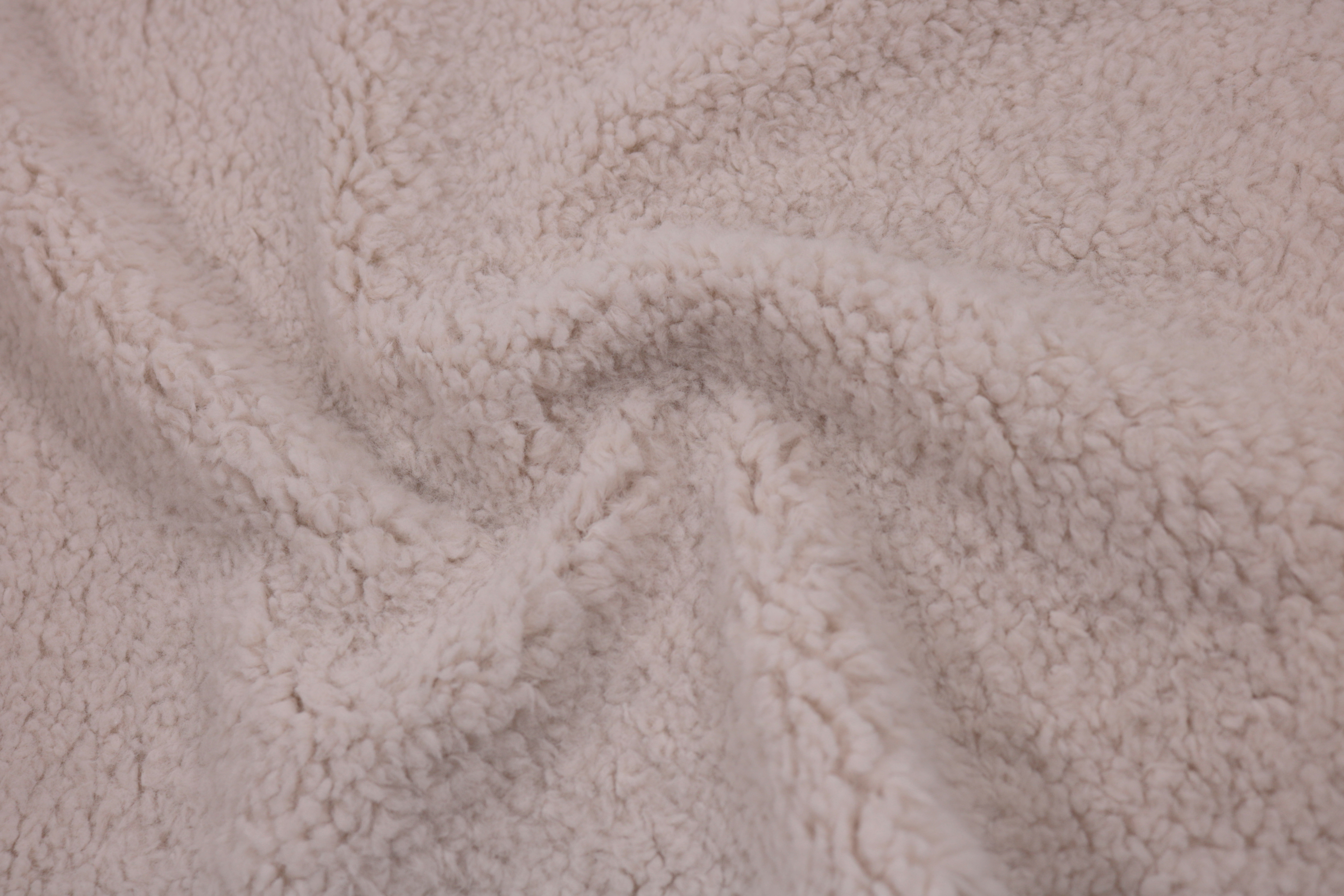 Мех M37-672101_Peach_IMG_3655_3