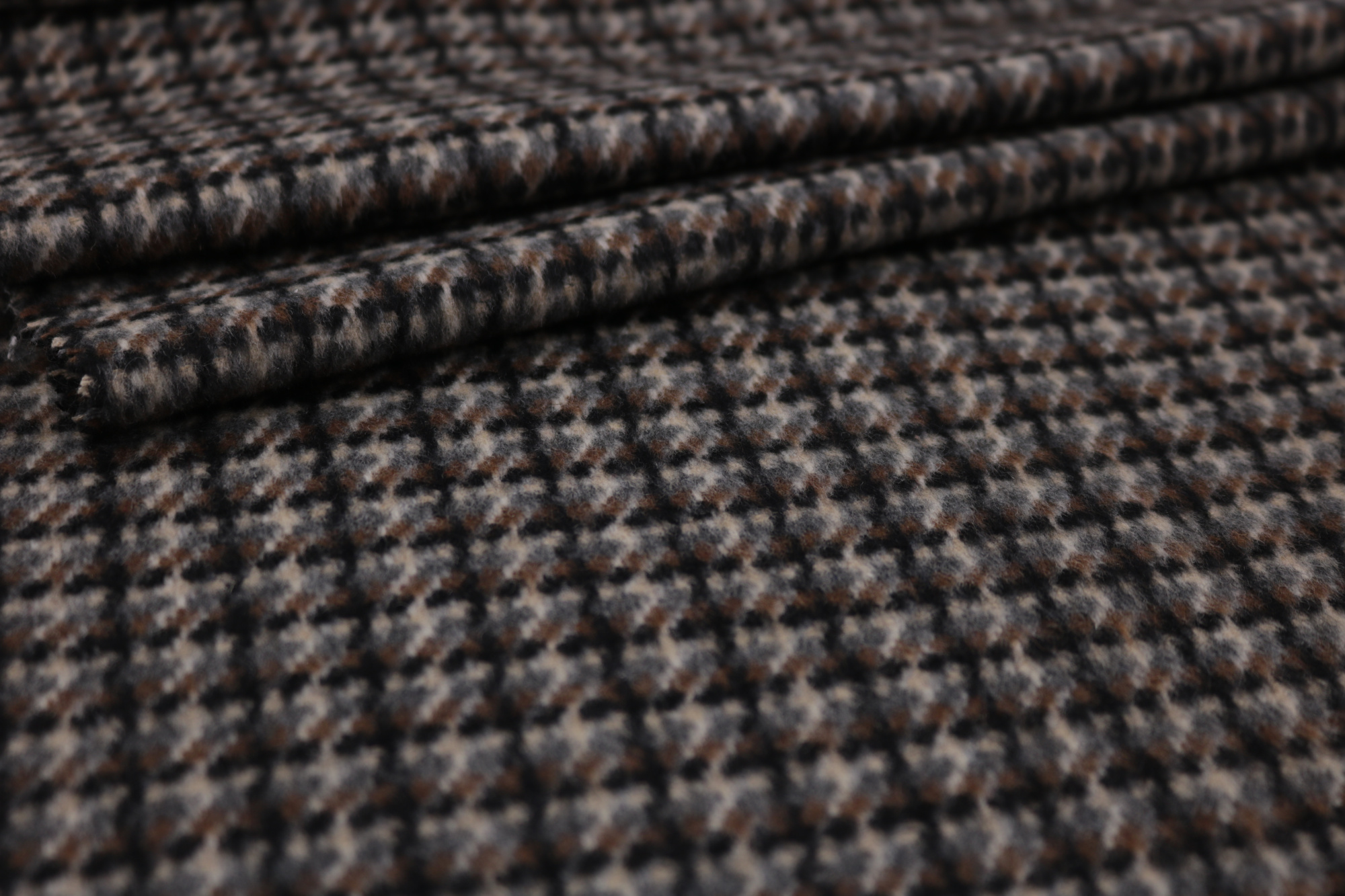 MA 071912 (Brown)