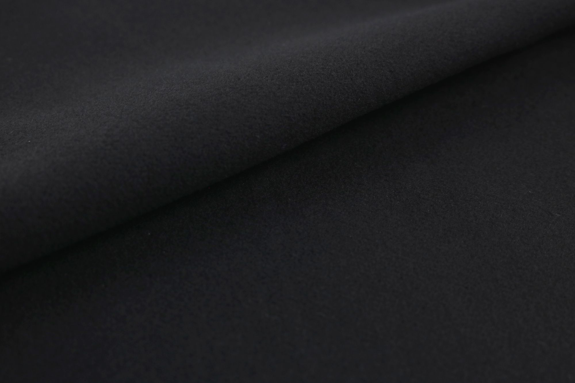 BC 742300 Велюр (Black)